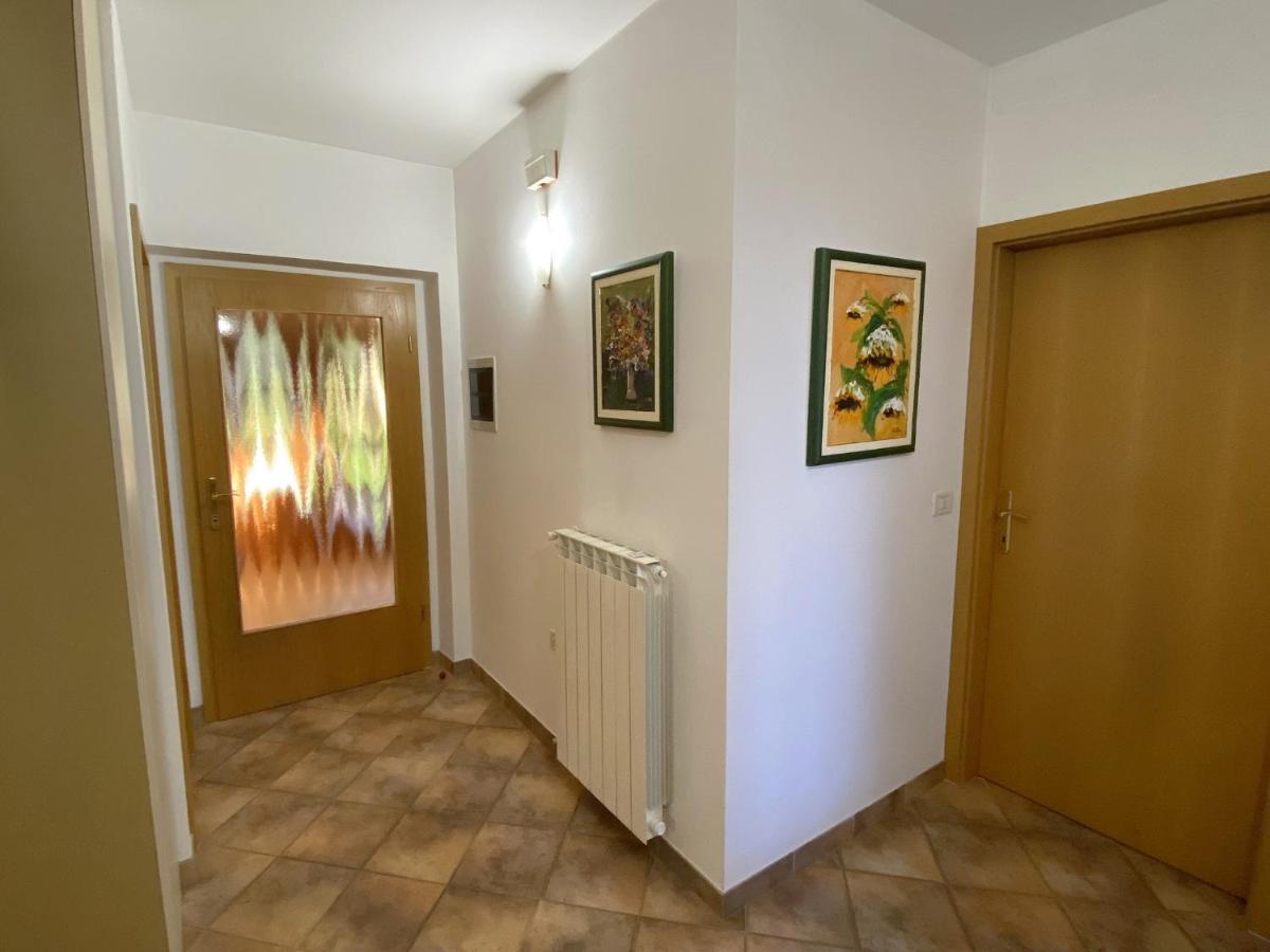 Sea View Istrian Countryside Apartment - Rota Dragonja Exterior photo