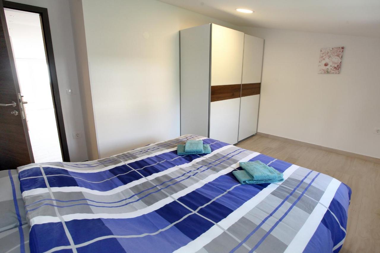 Sea View Istrian Countryside Apartment - Rota Dragonja Exterior photo