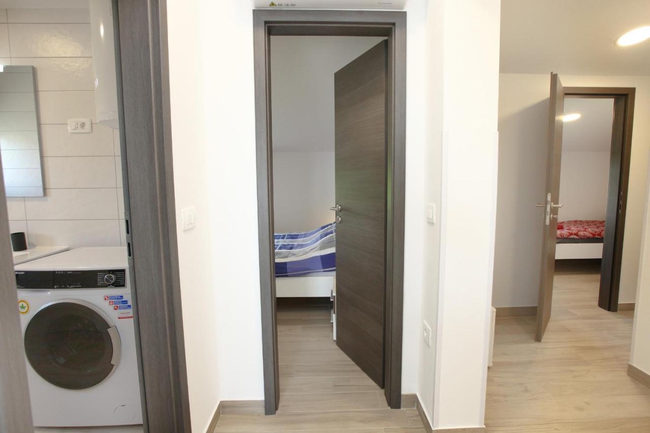 Sea View Istrian Countryside Apartment - Rota Dragonja Exterior photo